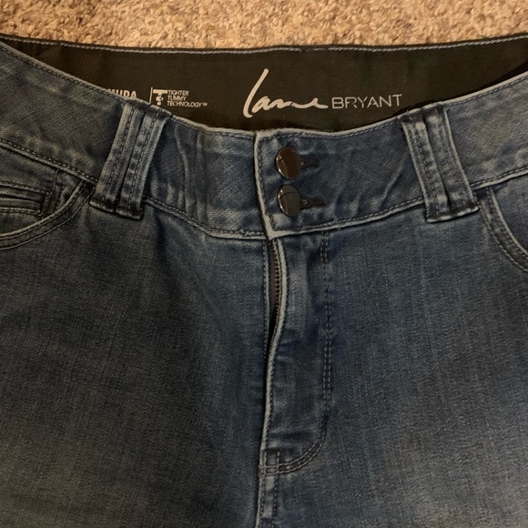Lame Bryant Bermuda Jean Shorts Size 14 - Picture 2 of 3